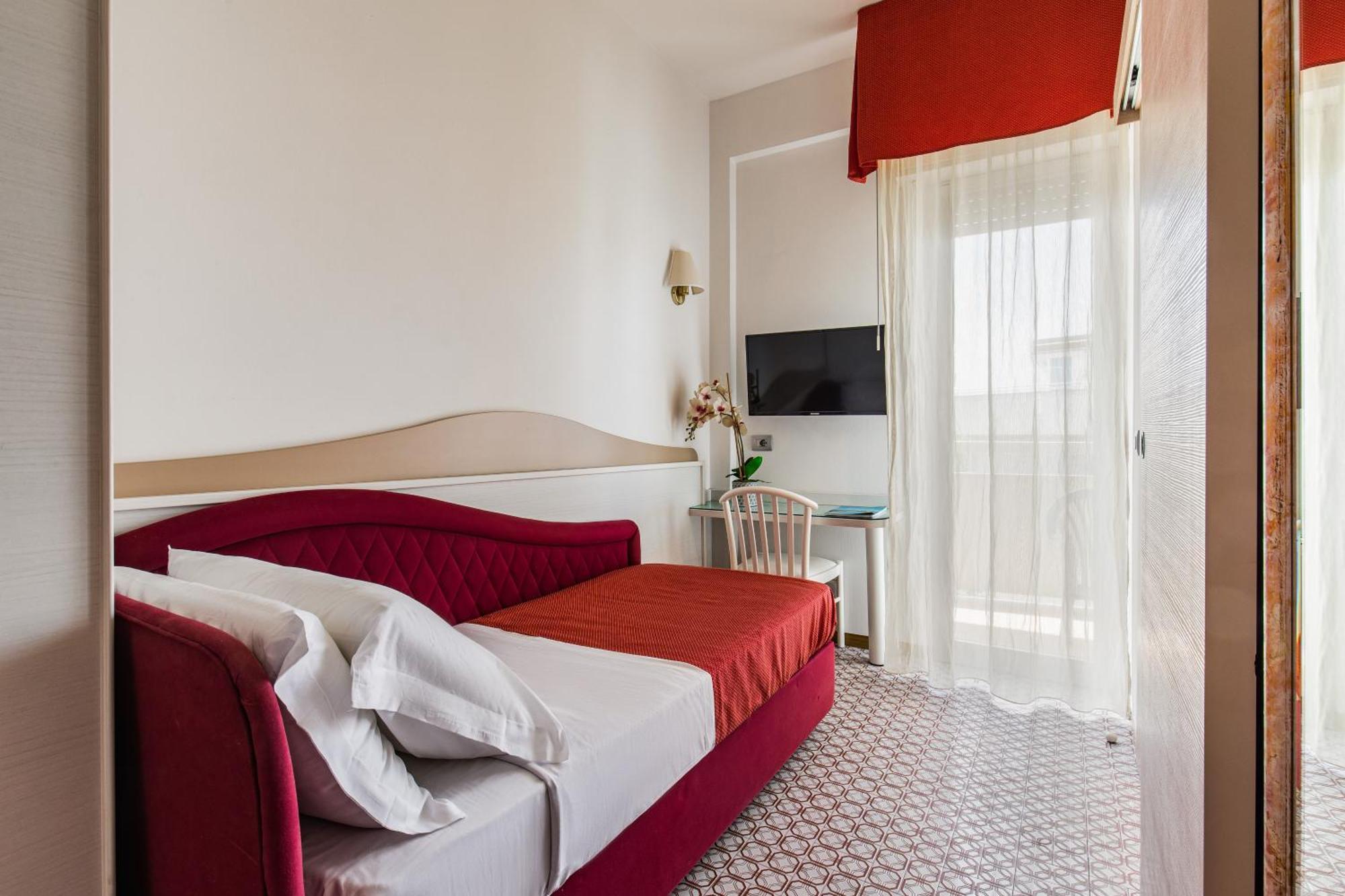 Hotel Caravelle Cesenatico Ngoại thất bức ảnh